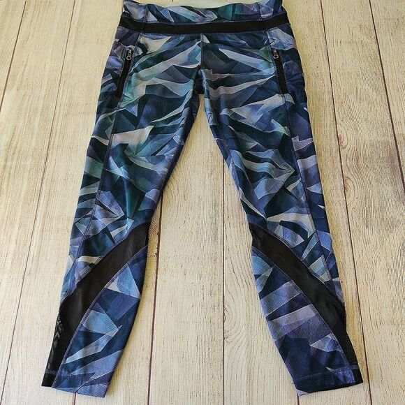 Lululemon Inspire Tight II (Mesh) Pretty Prism Multi / Black 8 - Picture 5 of 15